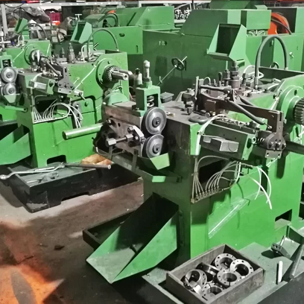 One Die Two Blow Cold Heading Machine 06