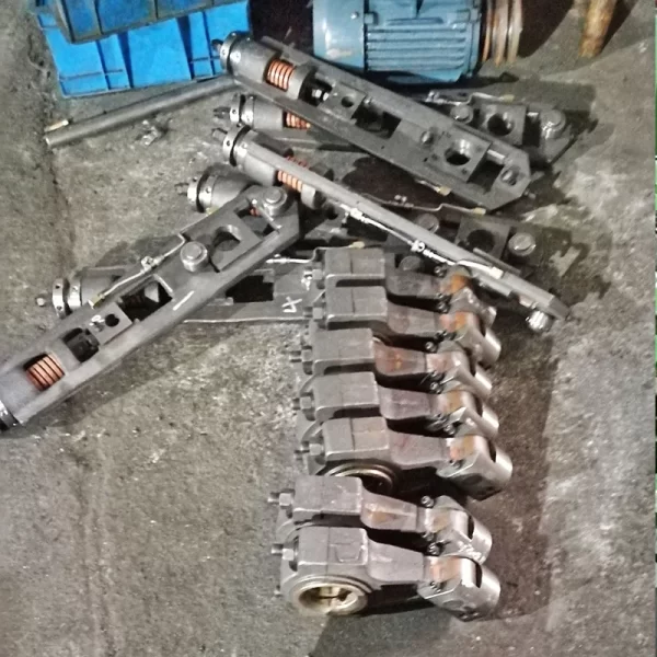 One Die Two Blow Cold Heading Machine 07