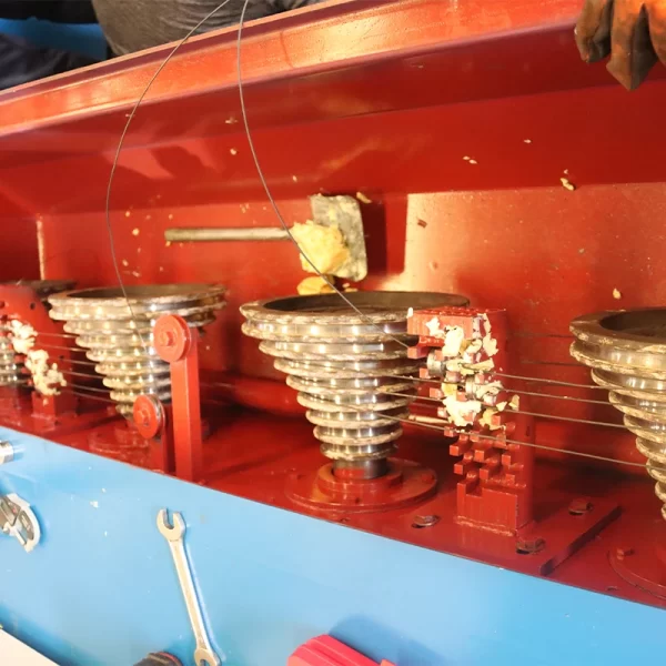 lt-water-tank-wire-drawing-machine-04